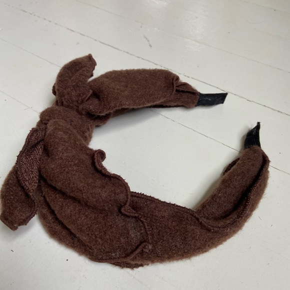 Anthropologie Fleece Bow Headband - Picture 2 of 2